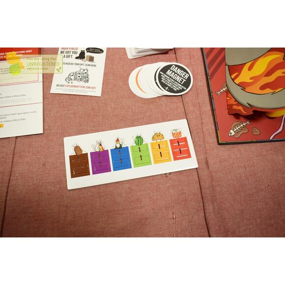 Exploding Kittens: The Board Game - Picture 5 of 8
